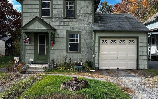 Single Family For Sale in Hudson Falls New York 3 Beds 1 Bath