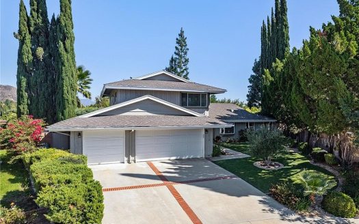 Single Family House For Sale in Porter Ranch California 3 Beds 3 Baths