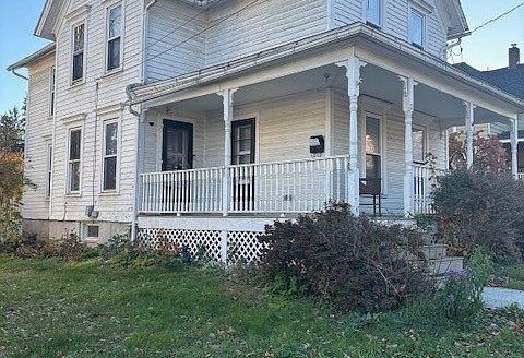 Single Family House For Sale in Norwich New York 5 Beds 3 Baths