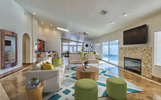 Single Family For Rent in Las Vegas Nevada 4 Beds 3 Baths