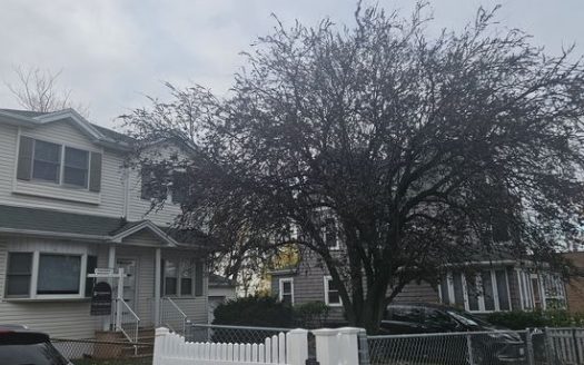 3-Bedroom Single Family Home for Rent in Staten Island, NY 10314 – $4500/mo | 3 Baths | Updated 2025