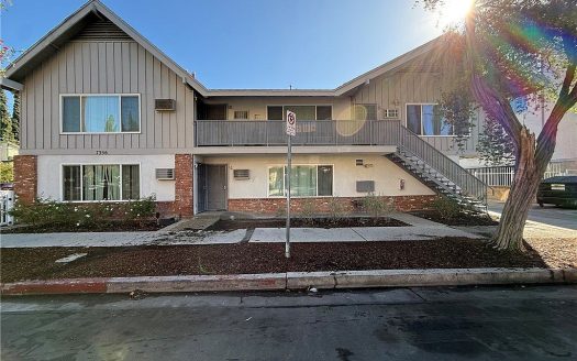 Multi Family Home for Sale in Canoga Park, CA 91303 – 10 Bedrooms, 5 Baths – $1150000