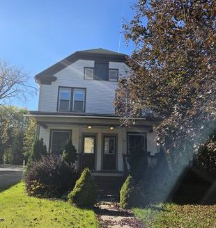 3-Bedroom Townhouse for Rent in Ballston Spa, NY 12020 – $2000/mo | 2 Baths | Updated 2025