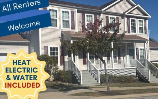 3-Bedroom Townhouse for Rent in New Windsor, NY 12553 – $3300/mo | 3 Baths | Updated 2025