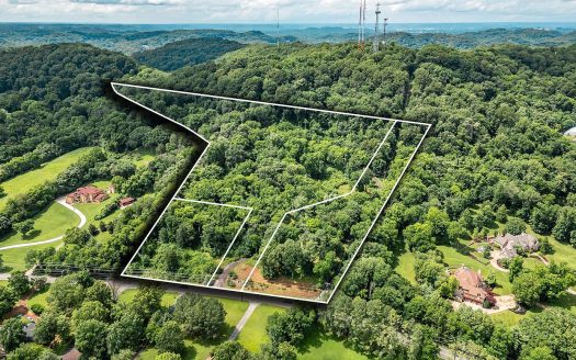 Lot for Sale in Brentwood, TN 37027 – 1 Bedroom, 1 Bath – $3300000