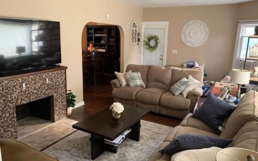 2-Bedroom Apartment for Rent in North Chili, NY 14514 – $1600/mo | 1 Baths | Updated 2025