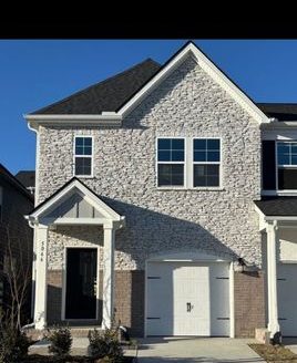 3-Bedroom Townhouse  for Rent in Hermitage, TN 37076 – $2399/mo | 3 Baths | Updated 2025