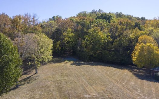 Lot for Sale in Franklin, TN 37069 – 1 Bedroom, 1 Bath – $2800000