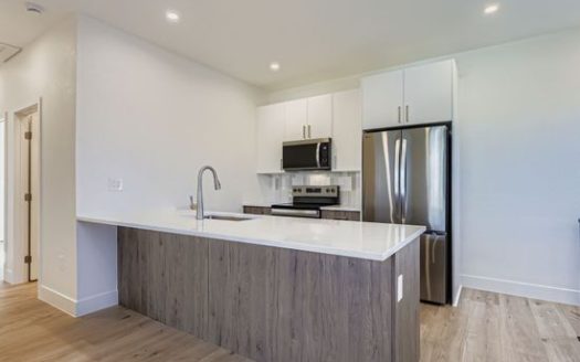 3-Bedroom Single Family Home for Rent in Denver, CO 80210 – $2775/mo | 3 Baths | Updated 2025