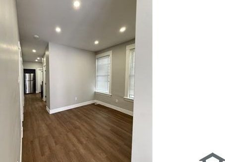 3-Bedroom Townhouse for Rent in Albany, NY 12206 – $1850/mo | 1 Baths | Updated 2025
