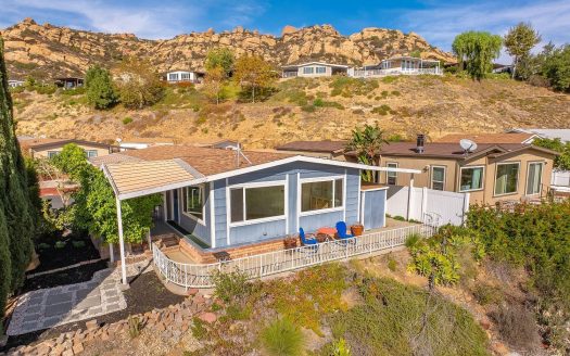Manufactured for Sale in Canoga Park, CA 91304 – 2 Bedrooms, 2 Baths – $257000
