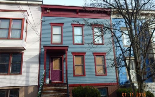 2-Bedroom Apartment for Rent in Albany, NY 12210 – $1400/mo | 1 Baths | Updated 2025