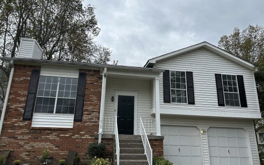 Single Family Home for Sale in Old Hickory, TN 37138 – 3 Bedrooms, 2 Baths – $410000