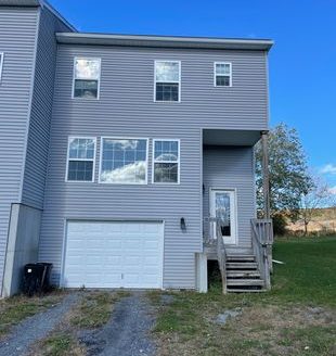 3-Bedroom Townhouse for Rent in Dryden, NY 13053 – $2400/mo | 3 Baths | Updated 2025