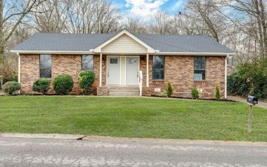 3-Bedroom Single Family Home for Rent in Madison, TN 37115 – $1495/mo | 2 Baths | Updated 2025