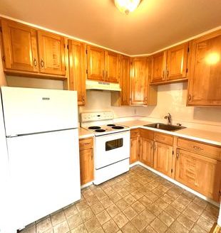 1-Bedroom Townhouse for Rent in Highland, NY 12528 – $1800/mo | 1 Baths | Updated 2025