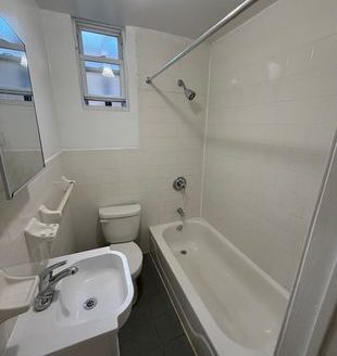 1-Bedroom Apartment for Rent in Tarrytown, NY 10591 – $1650/mo | 1 Baths | Updated 2025