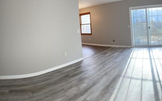 3-Bedroom Townhouse for Rent in Clifton Park, NY 12065 – $2100/mo | 2 Baths | Updated 2025