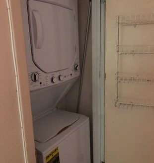 3-Bedroom Apartment for Rent in Oakland Gardens, NY 11364 – $3300/mo | 2 Baths | Updated 2025