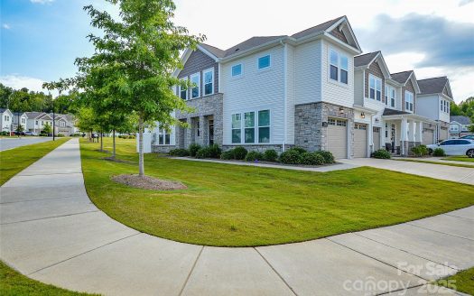 Townhouse for Sale in Charlotte, NC 28278 – 3 Bedrooms, 3 Baths – $414900