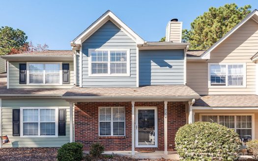 Townhouse for Sale in Charlotte, NC 28277 – 2 Bedrooms, 3 Baths – $300000