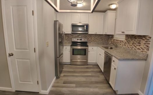 2-Bedroom Townhouse for Rent in Westerville, OH 43081 – $1600/mo | 2 Baths | Updated 2025