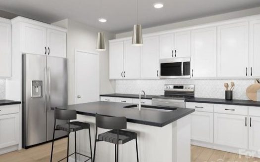 Townhouse for Sale in Charlotte, NC 28216 – 3 Bedrooms, 3 Baths – $358802
