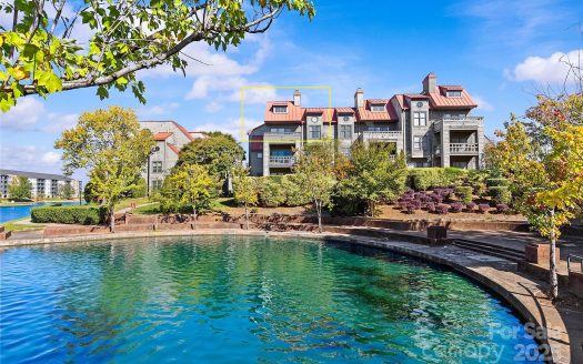 Condo for Sale in Charlotte, NC 28262 – 2 Bedrooms, 2 Baths – $275000