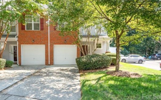 Townhouse for Sale in Charlotte, NC 28277 – 2 Bedrooms, 3 Baths – $344900