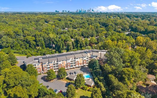 Condo for Sale in Charlotte, NC 28209 – 2 Bedrooms, 2 Baths – $312000