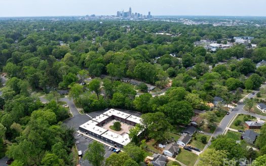 Condo for Sale in Charlotte, NC 28205 – 1 Bedroom, 1 Bath – $169000