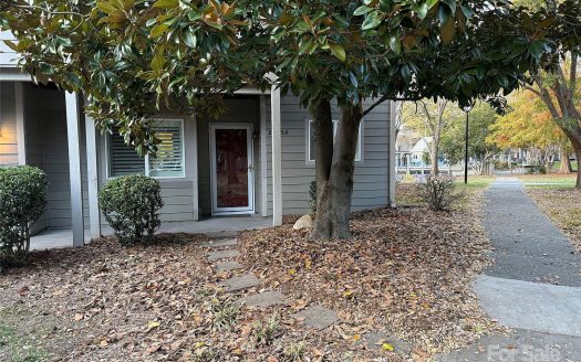 Condo for Sale in Charlotte, NC 28210 – 2 Bedroom, 1 Bath – $286500
