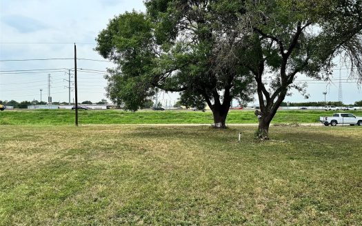 Lot for Sale in Cedar Hill, TX 75104 – 1 Bedroom, 1 Bath – $105000
